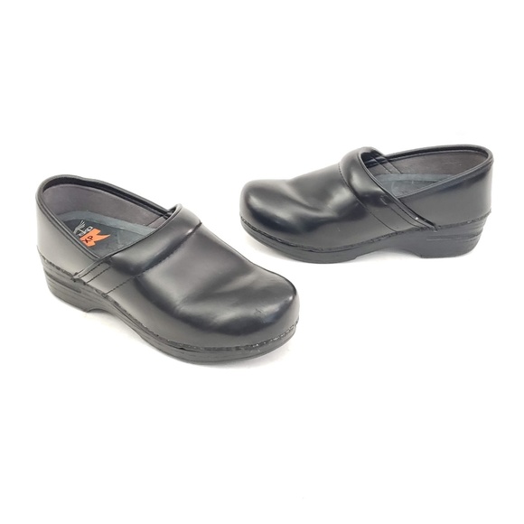 dansko clogs size 36